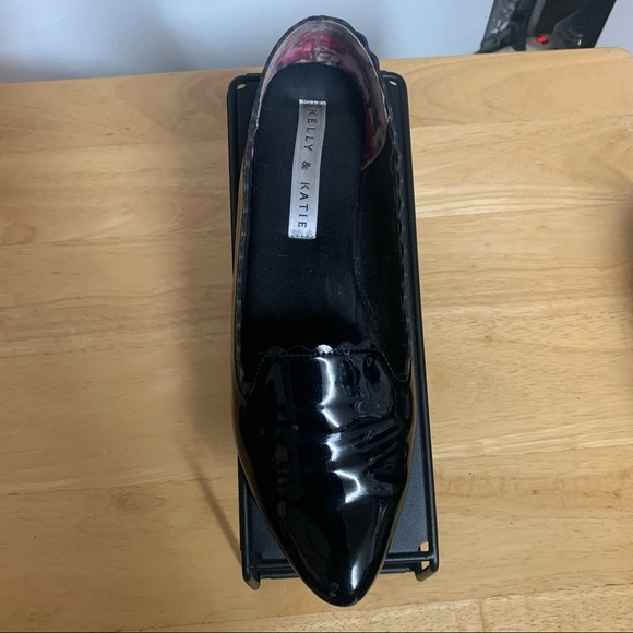 Kelly & Katie Flats - Picture 10 of 10